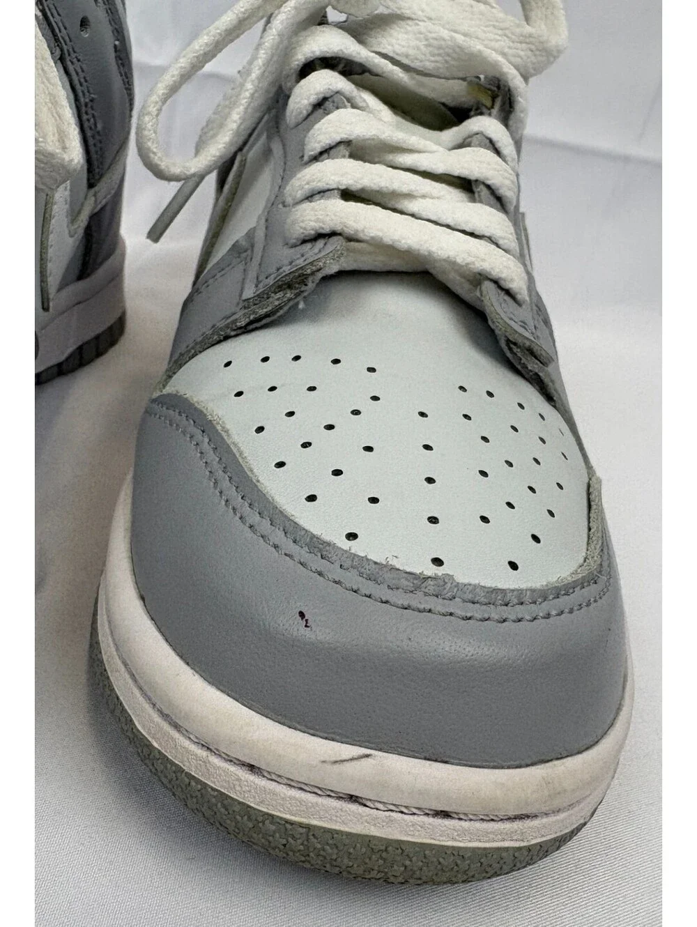 Nike Dunk Low Two-Toned Grey (GS) Size 6.5Y DH9765-001 Sneakers